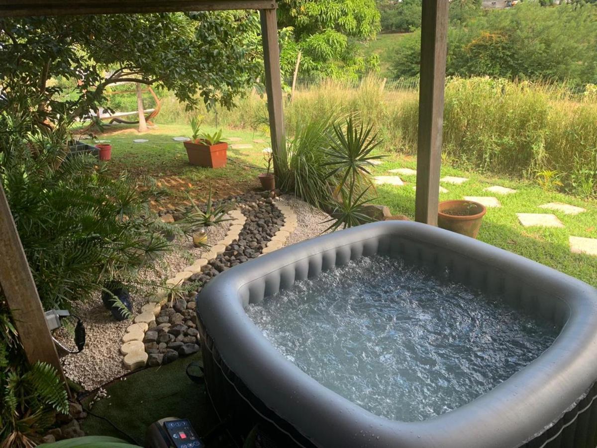 Le Goyav' Appart Avec Piscine Et Jacuzzi Au Vauclin Le Vauclin Luaran gambar